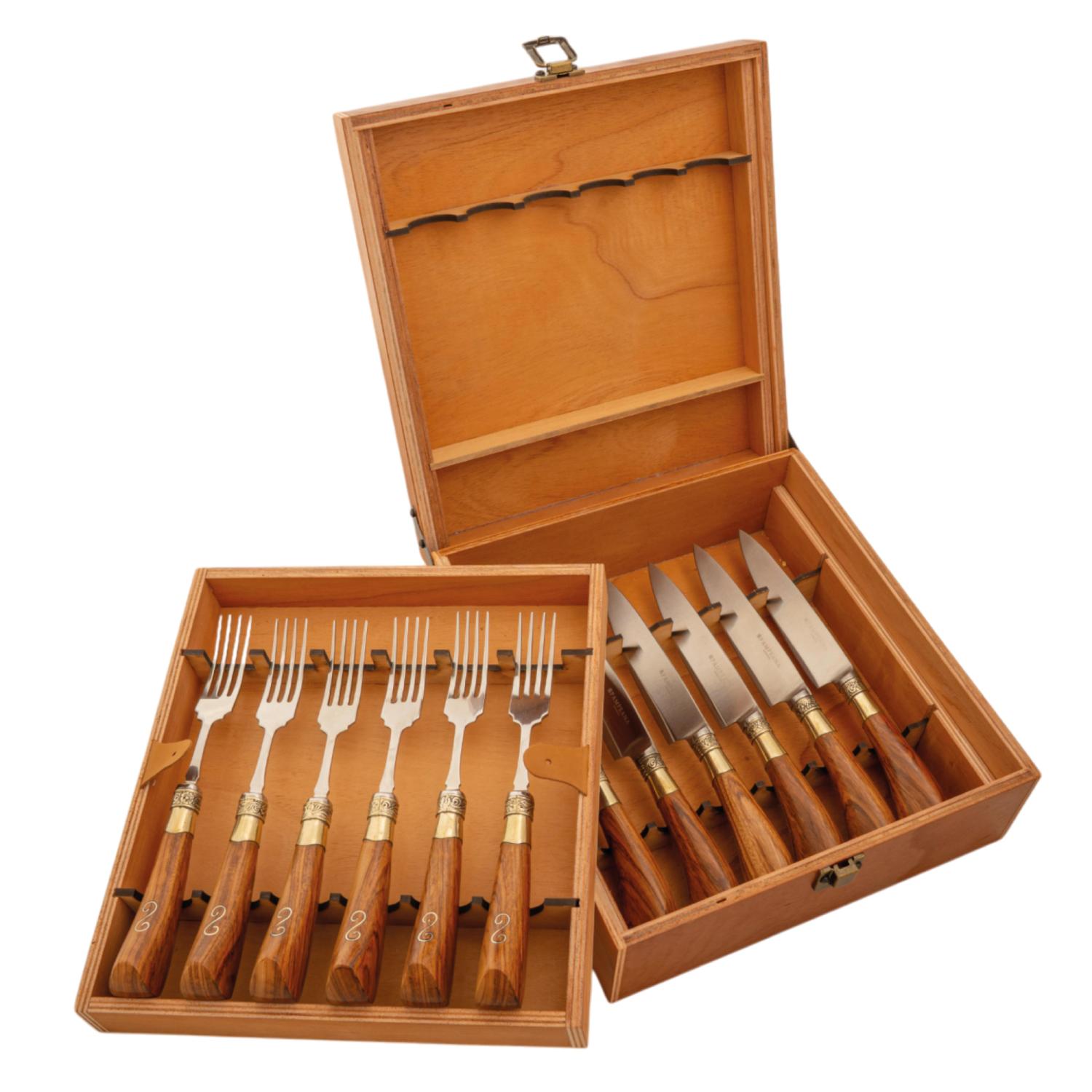 Juego De Cubiertos Linea Fina Madera Puntera De Alpaca Con Iserto Fino 12 Piezas En Caja De Madera 2 Pisos Cedro Lustrado Pampeana